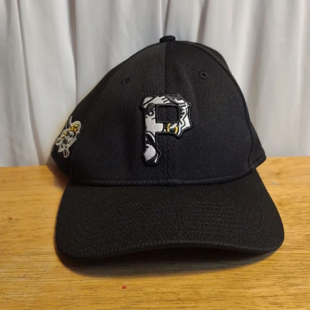 New Era 39Thirty Pittsburgh Pirates L/XL Stretchfit Hat - New